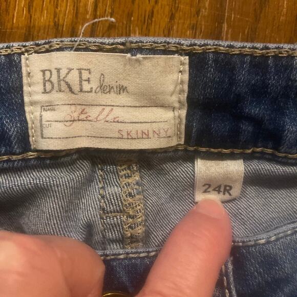 Bundle of 2 Pairs of BKE jeans - Sz 24 - Picture 9 of 12